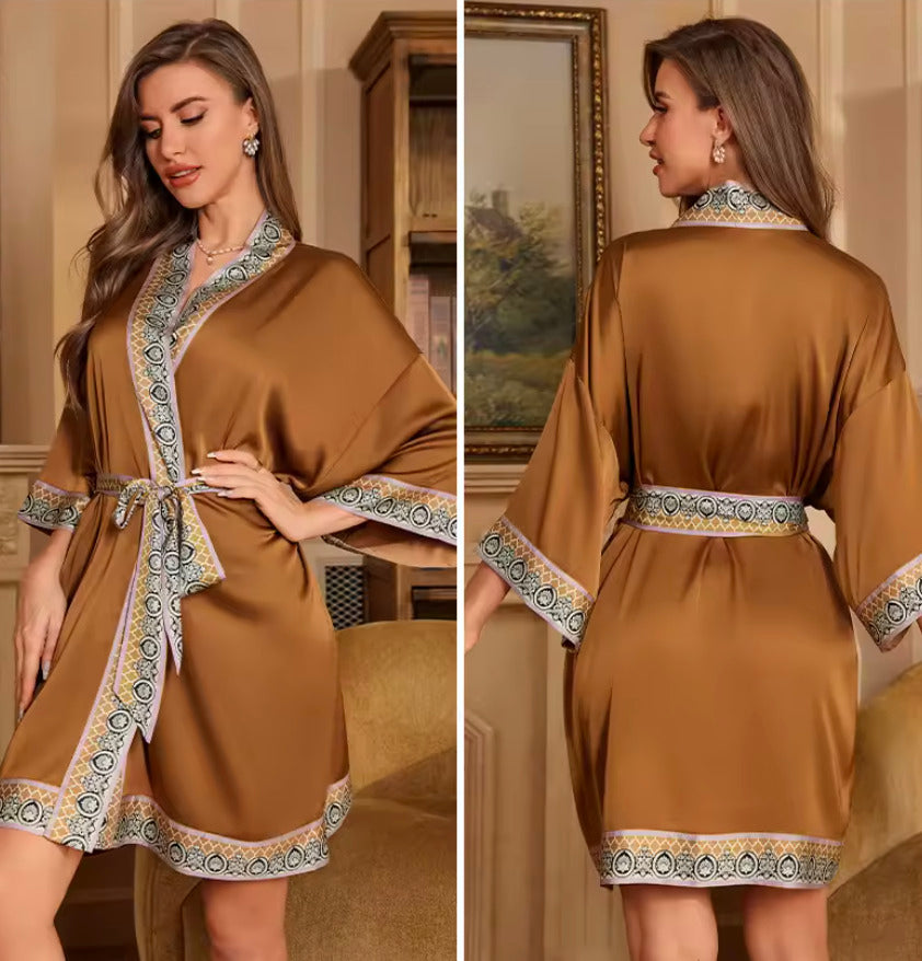 Kimono de nuit en satin Robe Marron