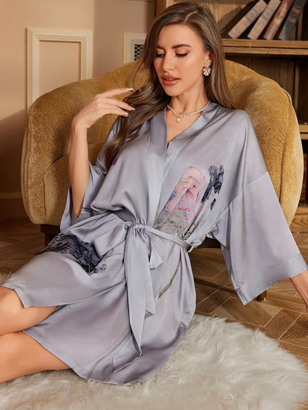 Kimono de nuit en satin Gris Fleuri