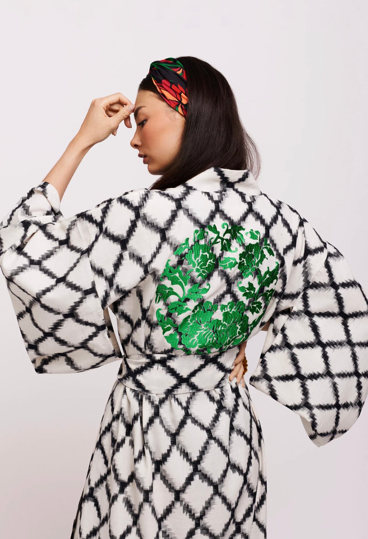 Kimono Robe de Plage Longue Blanc et Noir