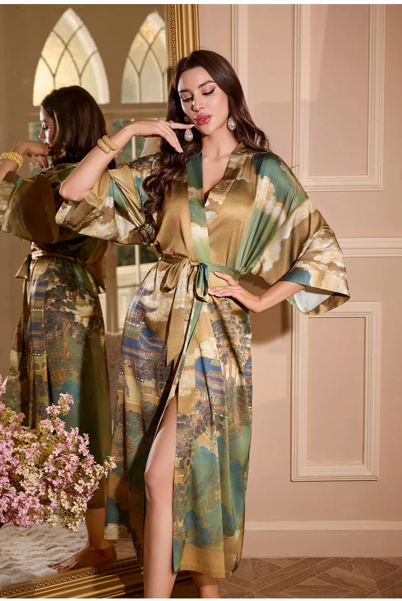 Robe longue en satin safari floral